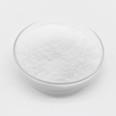 Apariencia sólida Polímero sólido de tratamiento de agua PAM con carga iónica aniónica / catiónica