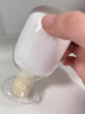Floculante del 90% Min Anionic Polyacrylamide Apam Chemical en la industria de papel
