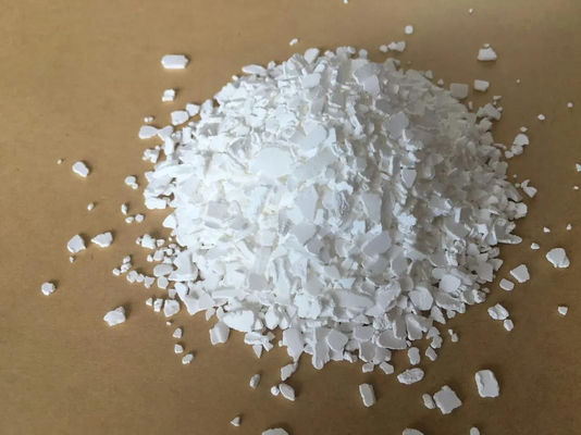 Cloruro de calcio blanco en polvo Ph 7-8 10% Solución Fórmula química CaCl2 Para el mantenimiento de piscinas